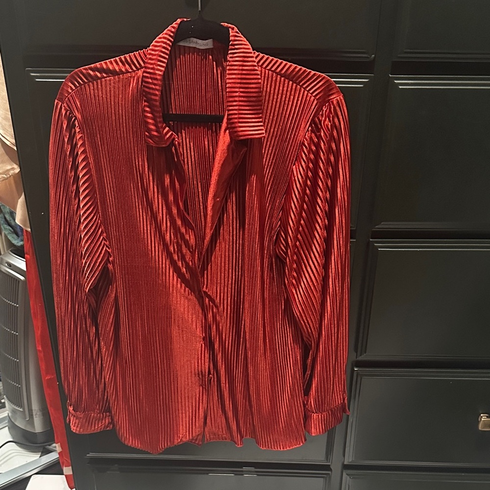 NWOT Miss Sparkling Red Pleated Long Sleeve Shirt